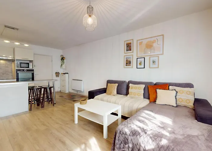 Suite Lounge Avec Parking